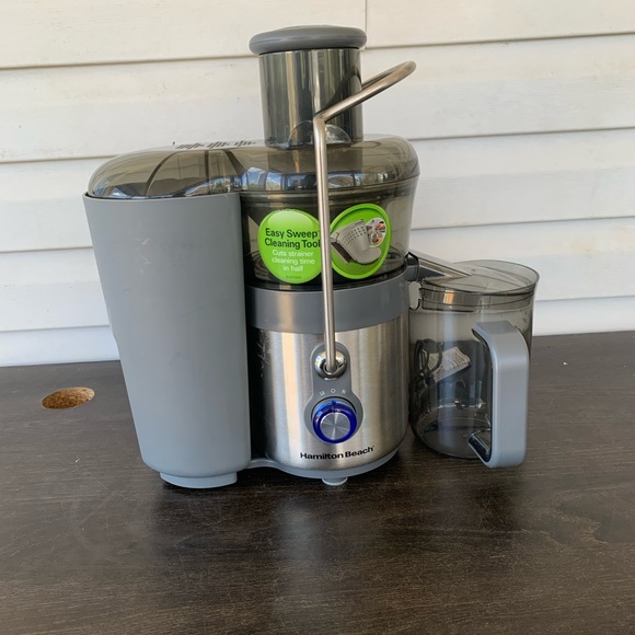 Hamilton Beach 67850 Easy Clean Big Mouth 2-speed Juice Extractor